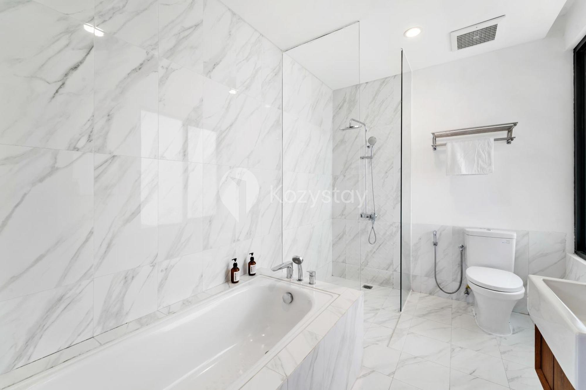 Sukha By Kozystay - Dago Villa